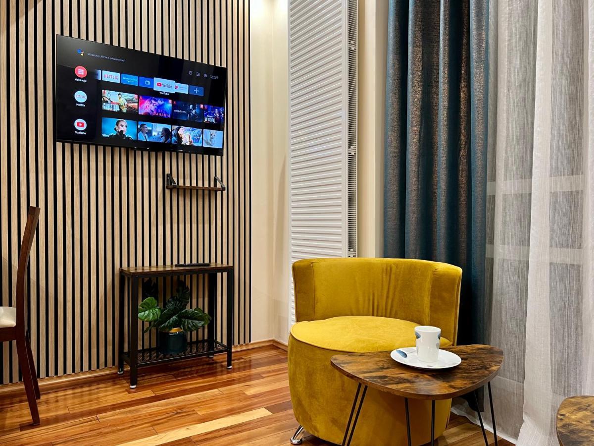 Ferienwohnung Platinum Tower Green Star Apart Warschau Exterior foto