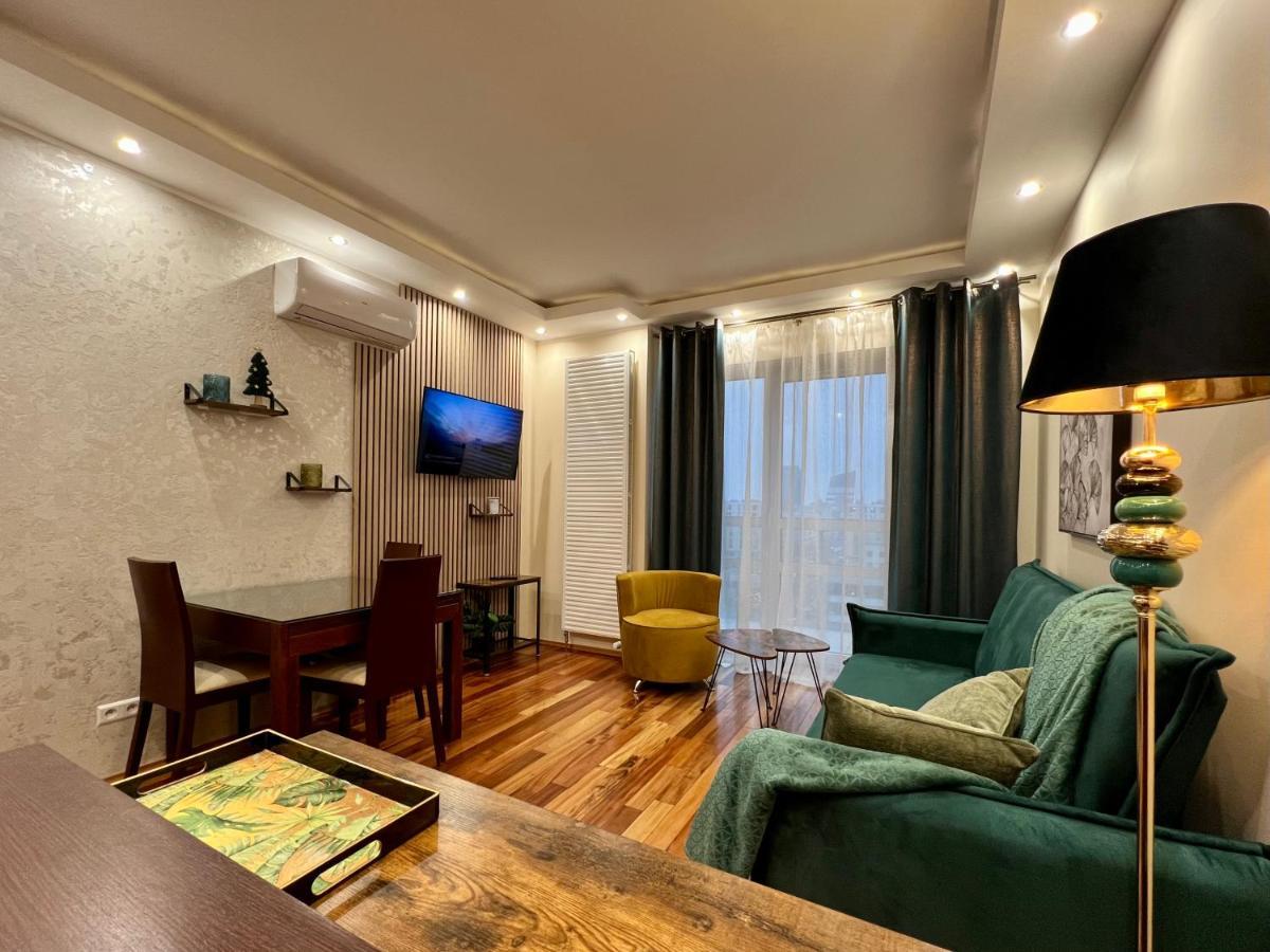 Ferienwohnung Platinum Tower Green Star Apart Warschau Exterior foto