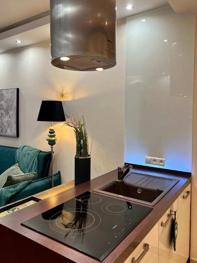 Ferienwohnung Platinum Tower Green Star Apart Warschau Exterior foto